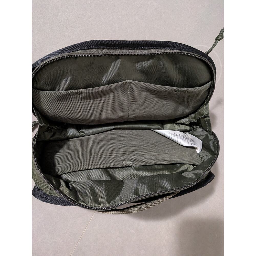 Patagonia Fieldsmith Hip Pack 5L Pine Needle Green Olive Waist Bag Crossbody - Picture 7 of 13